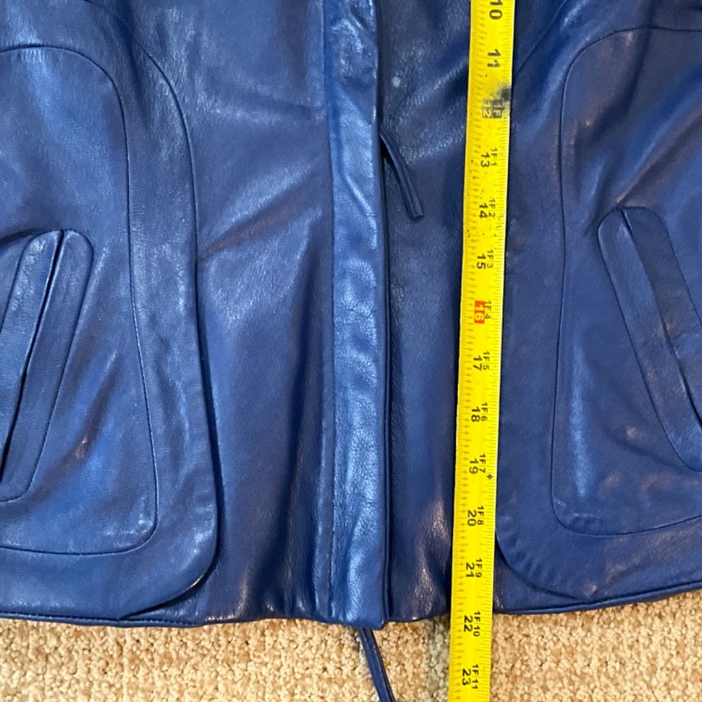 SHARON ROTH LEATHER JACKET. Hand tailored - Picture 5 of 10